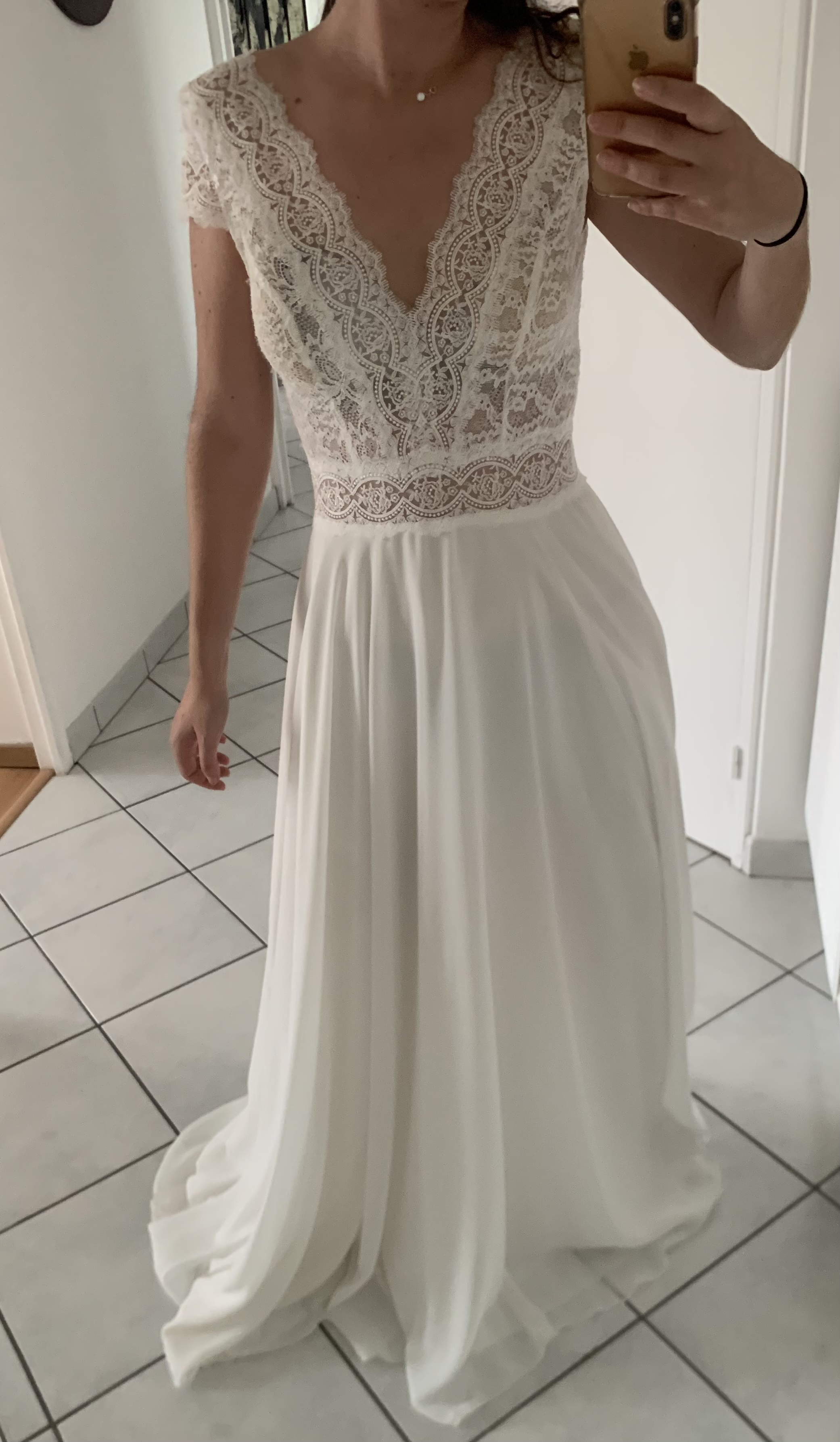 Location robe de mariee 38 entre particuliers
