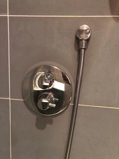 Service : multi services Service : multi services