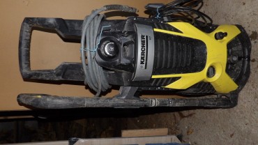 Location : autre Location : autre