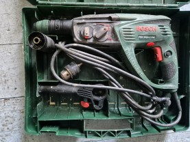 Location : perforateur Location : perforateur