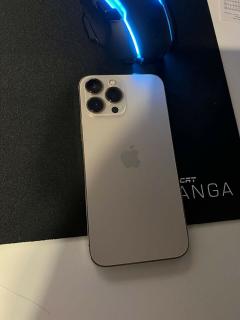 IPhone occasion between individuals