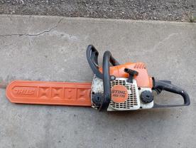 Location : tronconneuse Location : tronconneuse