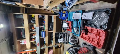 Location : autre Location : autre