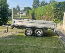 Location : remorque Location : remorque