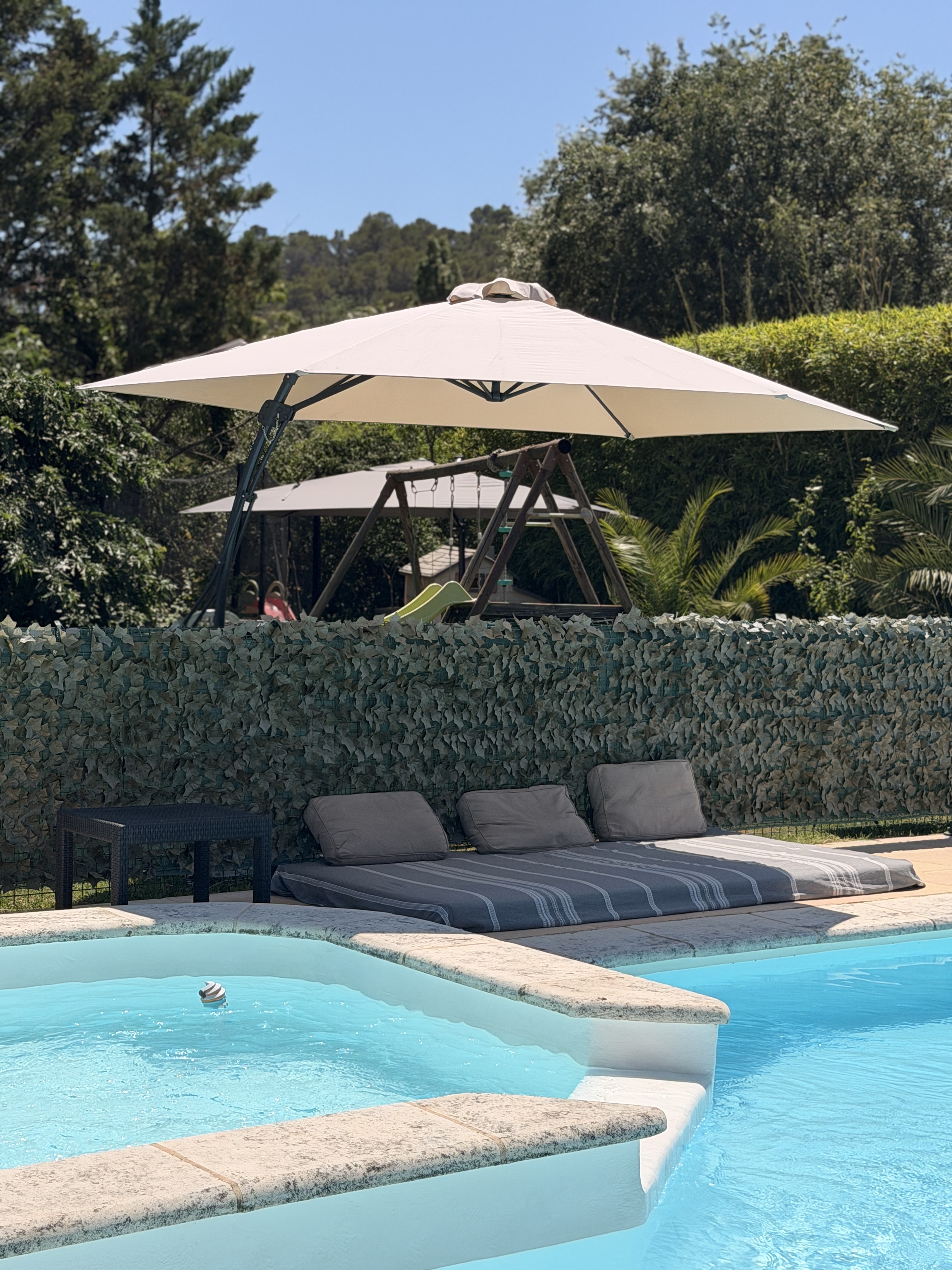 Rental Piscine between individuals (83)