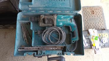 Location : perforateur Location : perforateur