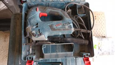 Location : disqueuse Location : disqueuse