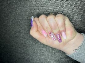 Service : manucure Service : manucure