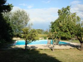 Location : autre Location : autre