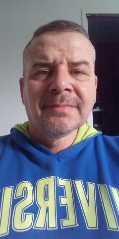 Service : montage de meubles Service : montage de meubles