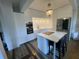 Service : pose de cuisine Service : pose de cuisine