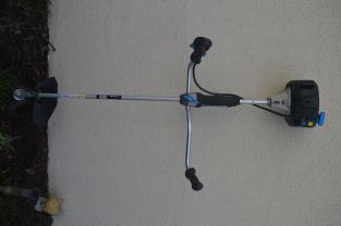 Location : debroussailleuse Location : debroussailleuse