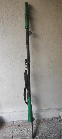 Location : elagueuse Location : elagueuse