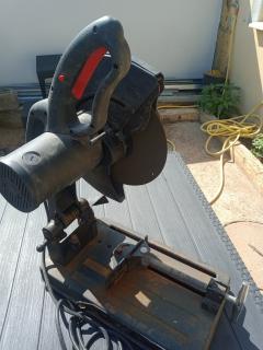 Location : disqueuse Location : disqueuse