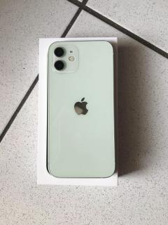 IPhone occasion between individuals