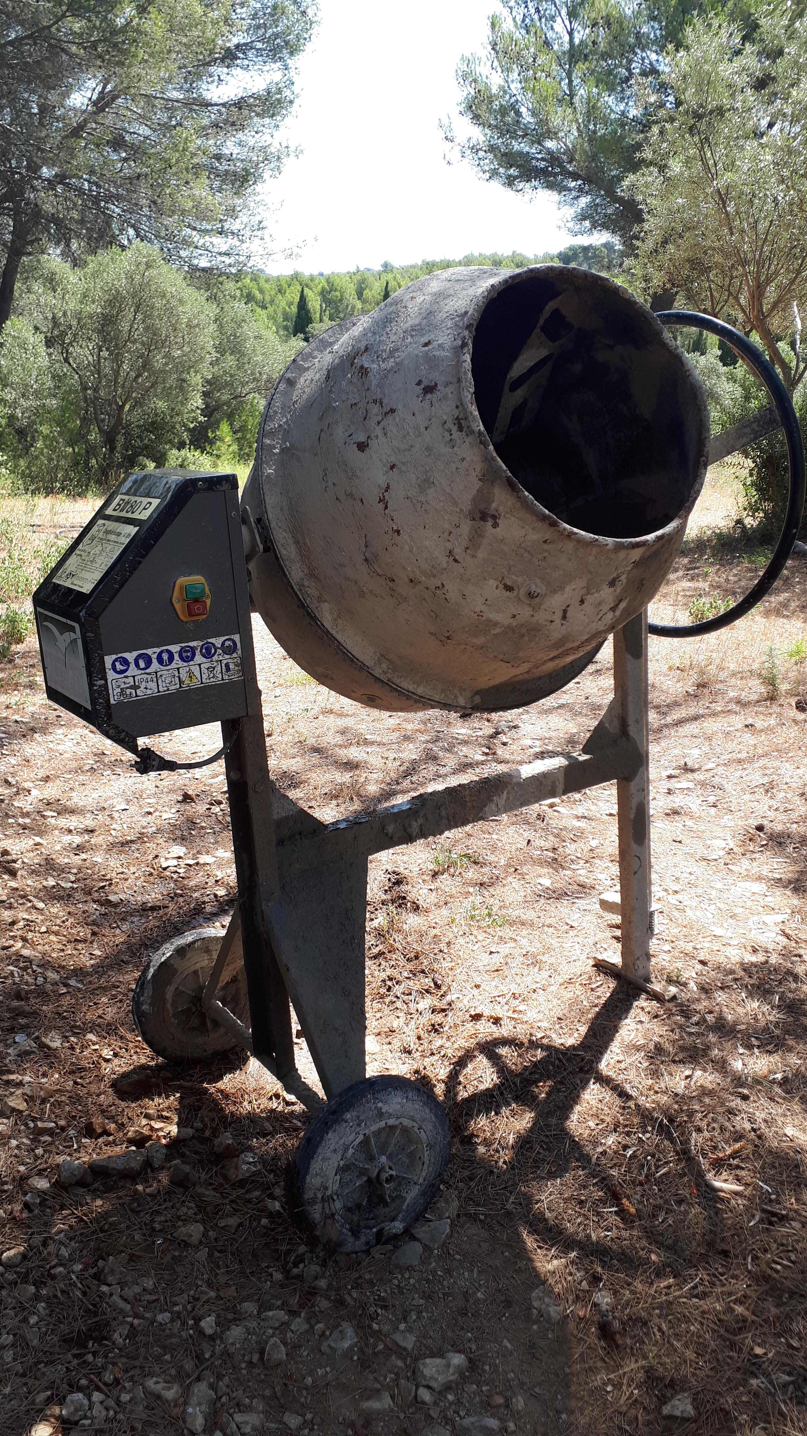 Location betonniere 13 entre particuliers