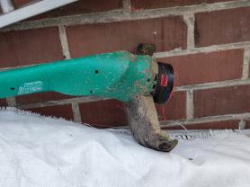 Location : coupe bordures Location : coupe bordures