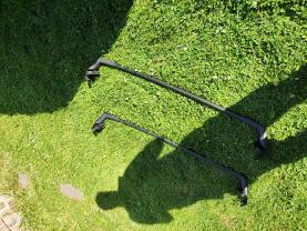 Location : barres de toit Location : barres de toit