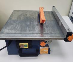 Location : carrelette Location : carrelette