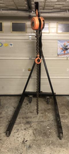 Location : chevre levage Location : chevre levage