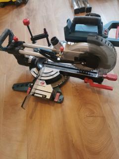 Location : scie a onglet Location : scie a onglet