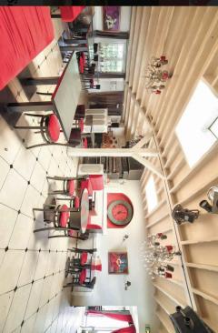 Location : salle reception Location : salle reception