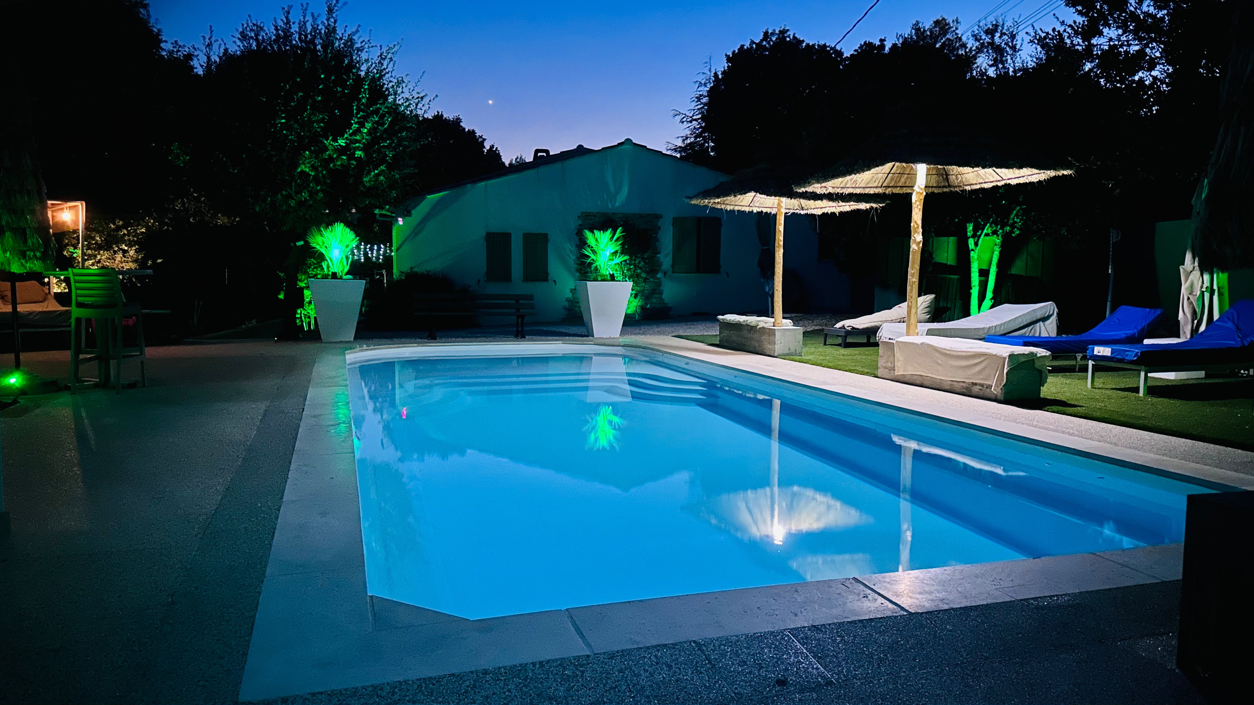 Location piscine entre particuliers (83)