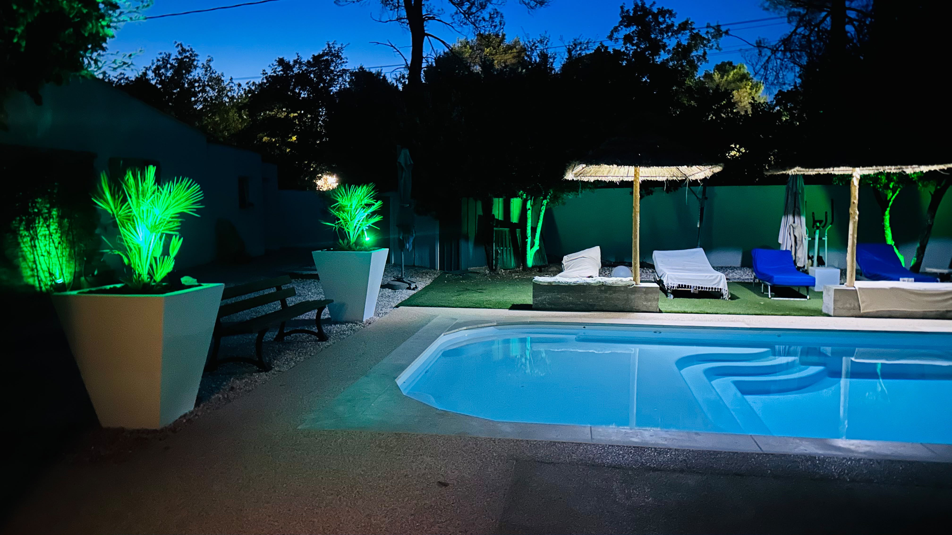 Location piscine entre particuliers (83)