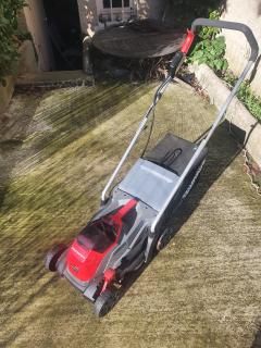 Location : tondeuse Location : tondeuse