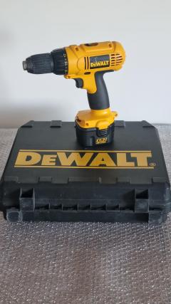 Location : visseuse Location : visseuse