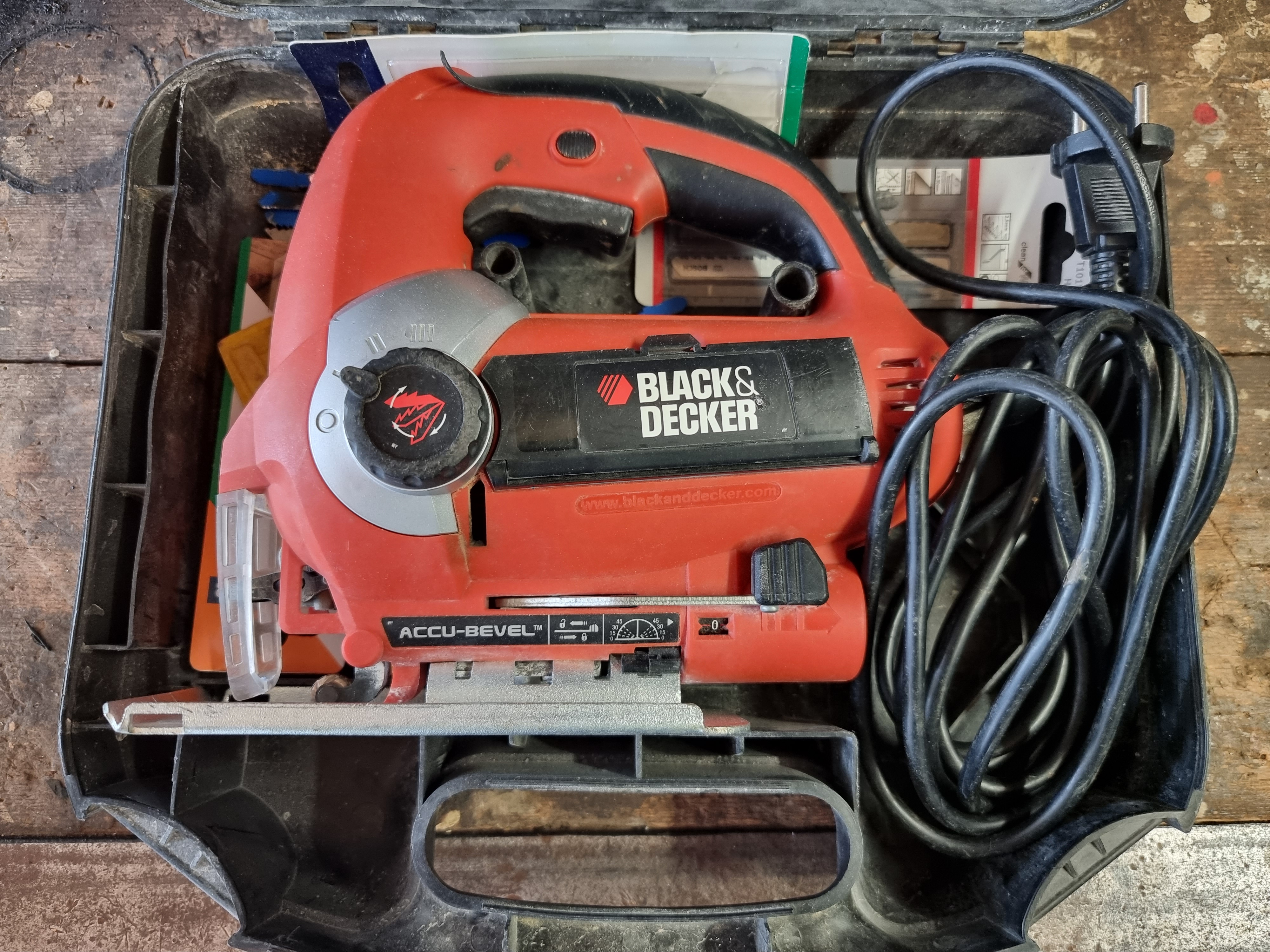 Location scie sauteuse 14 entre particuliers