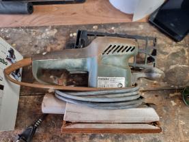 Location : ponceuse Location : ponceuse