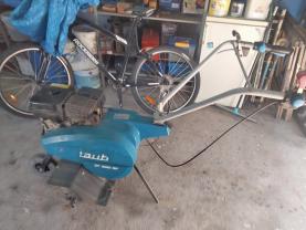 Location : motobineuse Location : motobineuse