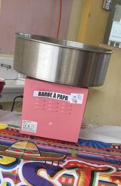 Location : machine barbe a papa Location : machine barbe a papa