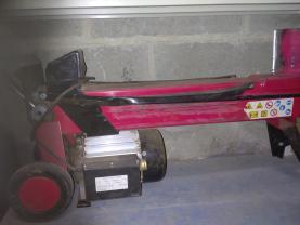 Location : fendeur de buches Location : fendeur de buches