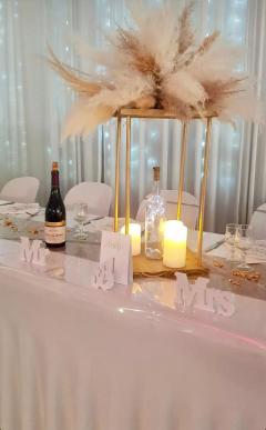 Location : autre Location : autre