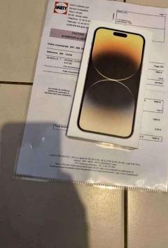 IPhone occasion between individuals