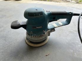 Location : ponceuse Location : ponceuse