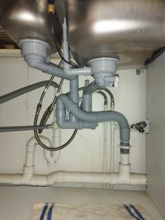 Service : plomberie Service : plomberie