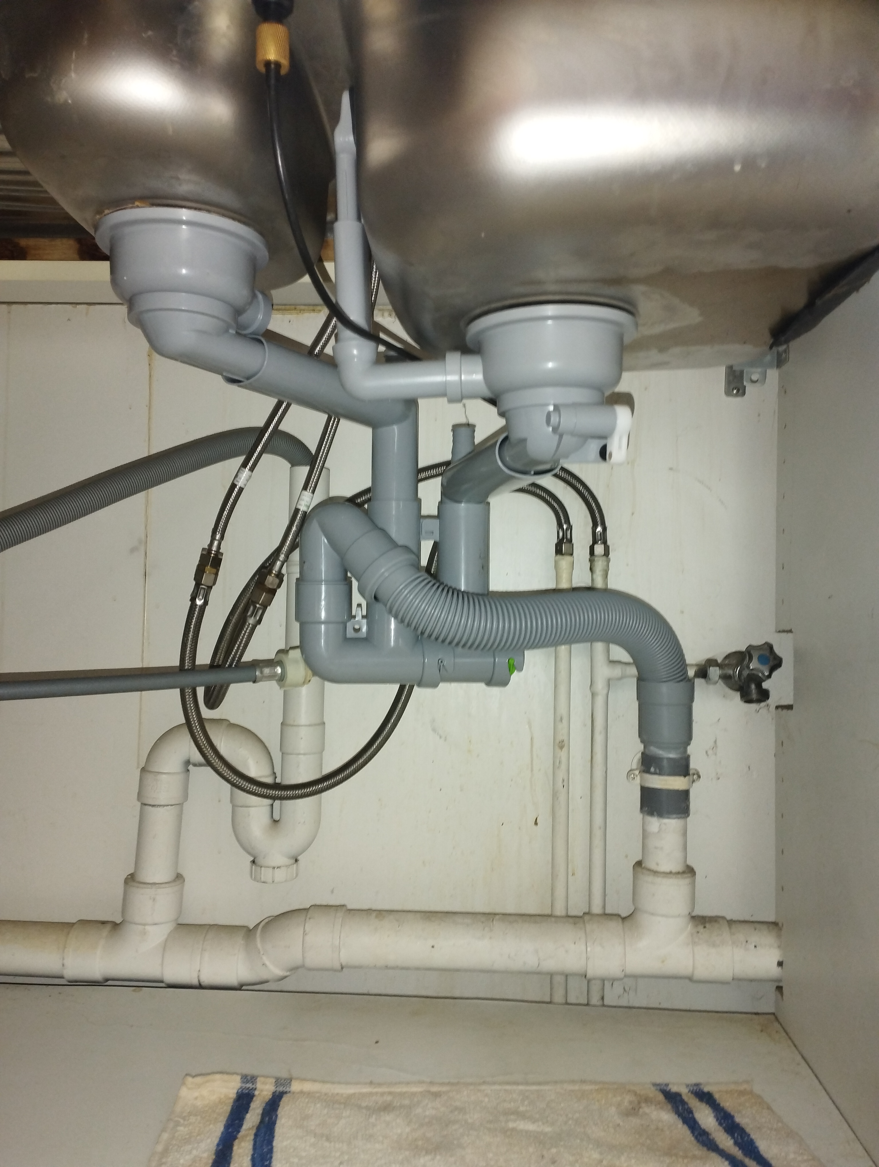 Service plomberie 94 entre particuliers