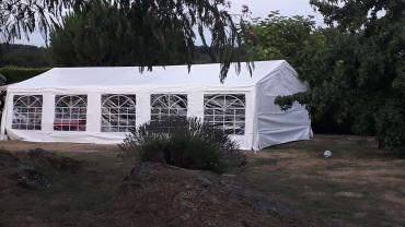 Location : tente reception Location : tente reception