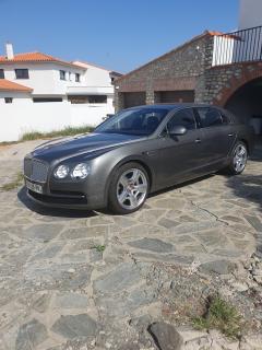 Location : avec chauffeur Location : avec chauffeur