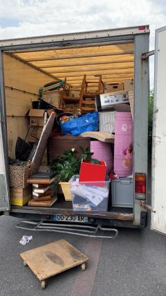 Service avec camion entre particuliers