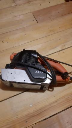 Location : ponceuse Location : ponceuse