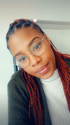 Service : tresses africaines Service : tresses africaines