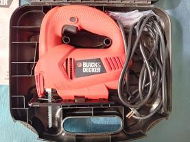 Location : scie sauteuse Location : scie sauteuse