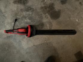 Location : taille haie Location : taille haie