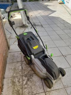 Location : tondeuse Location : tondeuse