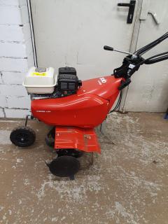 Location : motobineuse Location : motobineuse