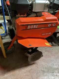 Location : motobineuse Location : motobineuse